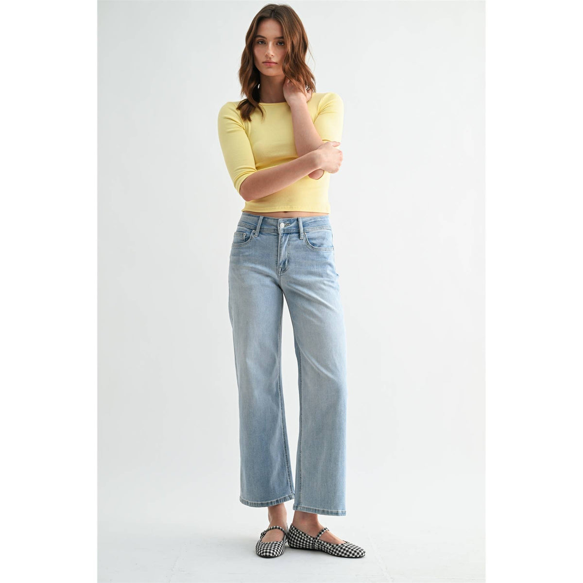 Mid-Rise Wide Leg Ankle Jeans