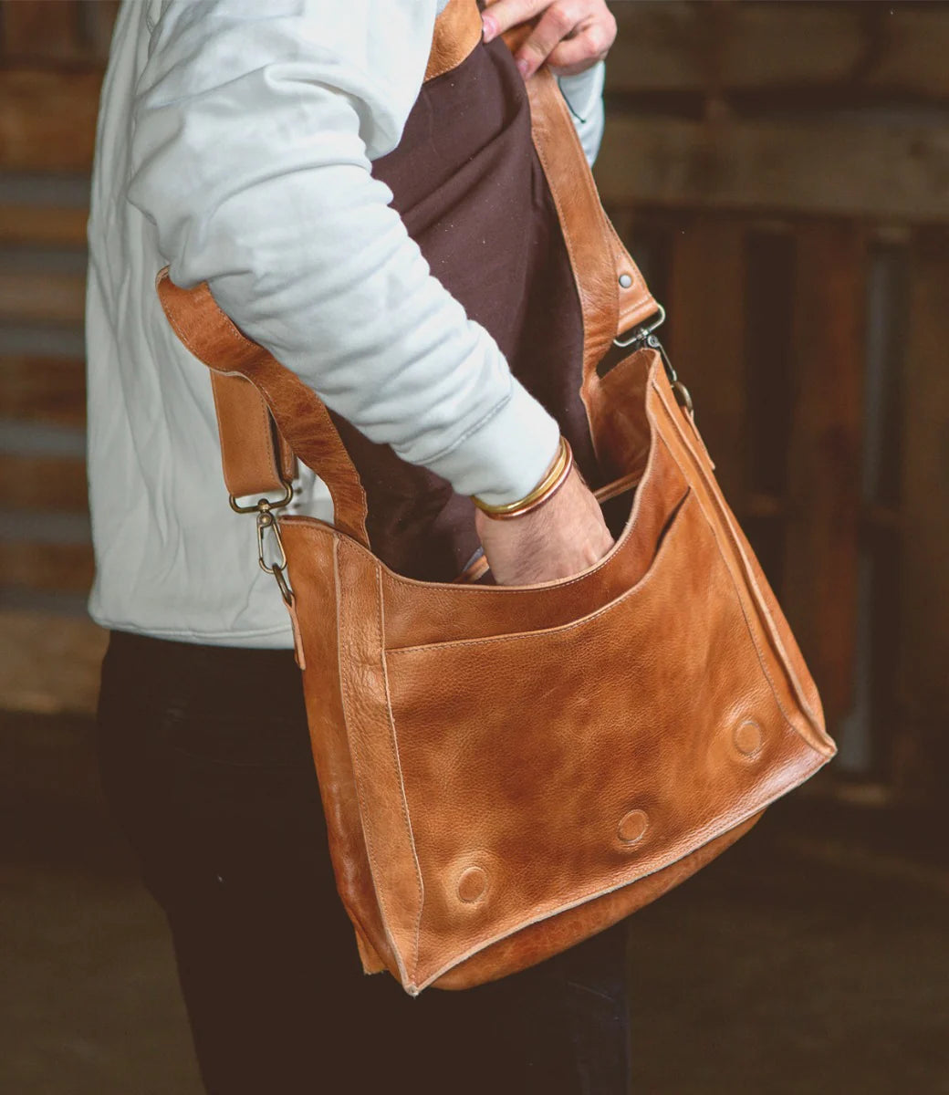 Hampton II Messenger Bag