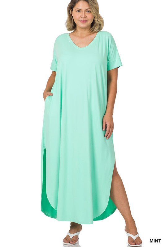 V-Neck Maxi Dress w/Pockets - Debs on 5th