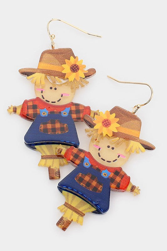 Resin Straw Man Dangle Earrings - Debs on 5th