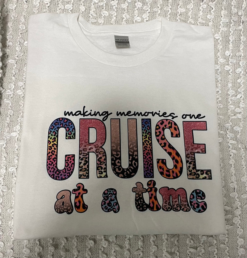 Making Memories Cruise Graphic Tee - Debs on 5th